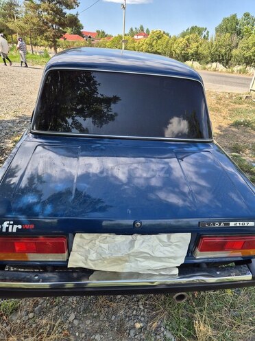 LADA (VAZ) 2107-5