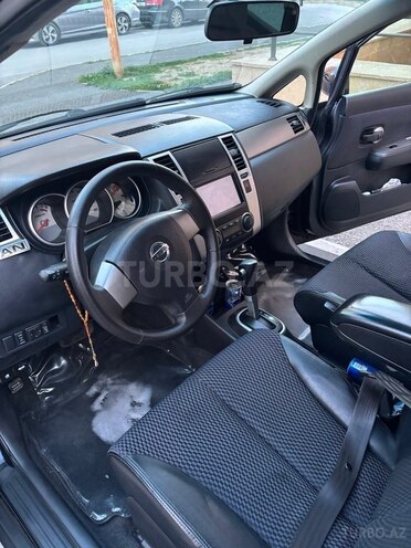Nissan Tiida-3
