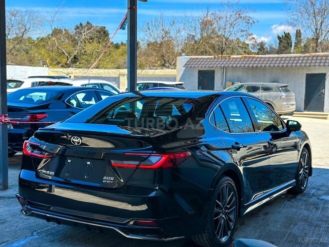 Toyota Camry-7