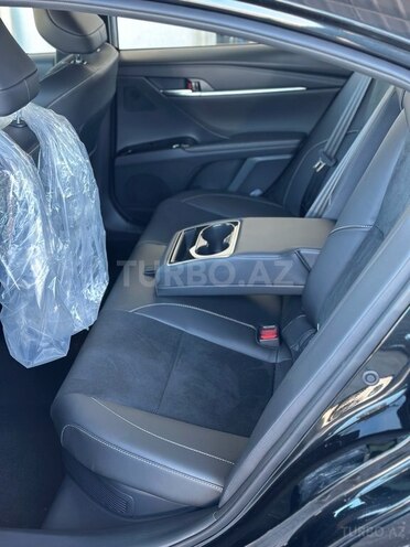 Toyota Camry-10