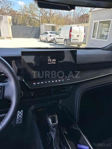 Toyota Camry-17