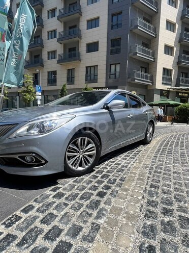 Hyundai Grandeur-5
