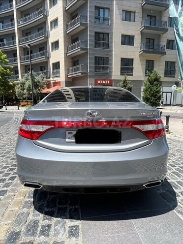 Hyundai Grandeur-11