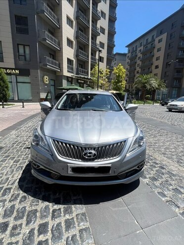 Hyundai Grandeur-10