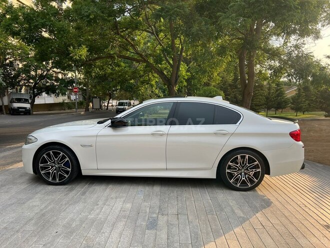 BMW 528-12
