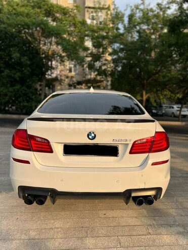 BMW 528-5
