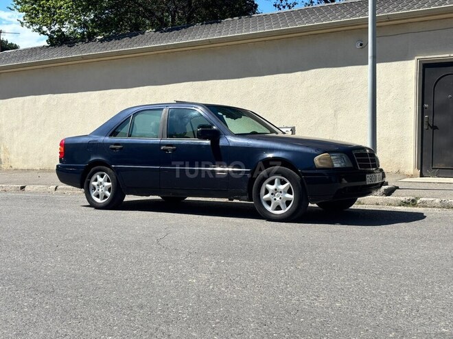 Mercedes C 180-10