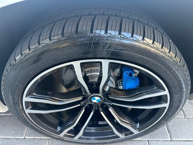 BMW X5-6