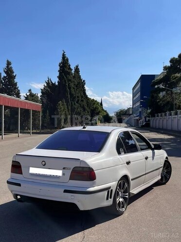 BMW 523-6