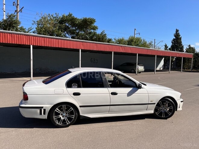 BMW 523-12