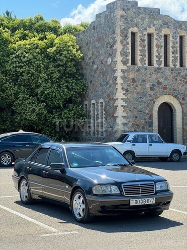 Mercedes C 180-4