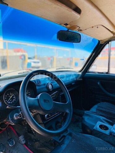 LADA (VAZ) 2106-7