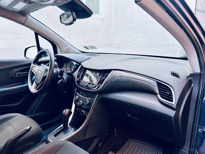Chevrolet Trax-8