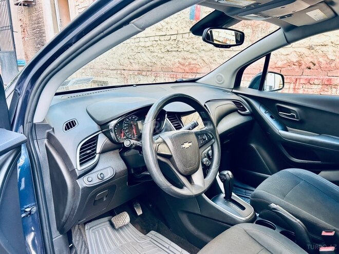 Chevrolet Trax-11