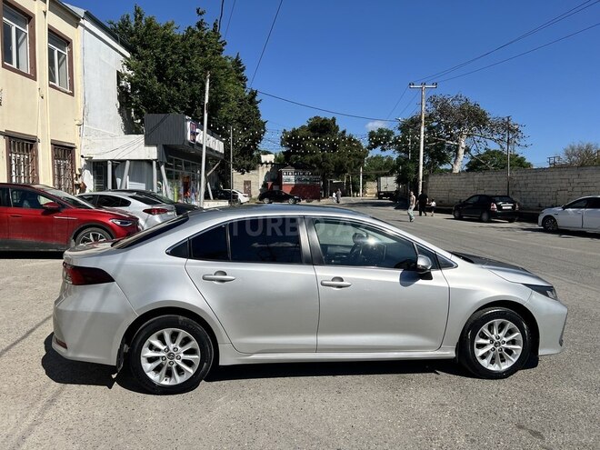Toyota Corolla-5