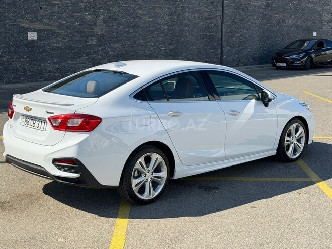 Chevrolet Cruze-8