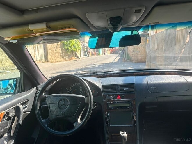 Mercedes C 230-5