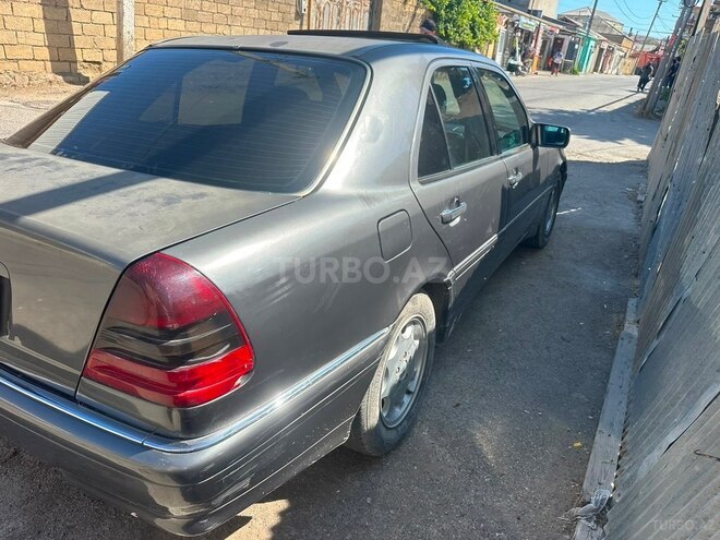 Mercedes C 230-4