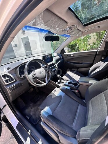 Hyundai Tucson-4