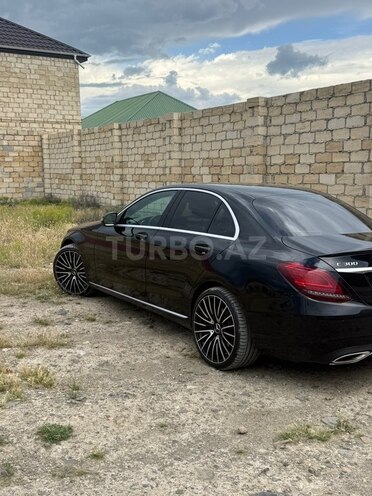 Mercedes C 300-7
