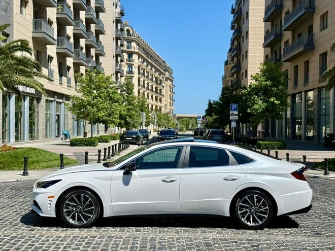 Hyundai Sonata-8