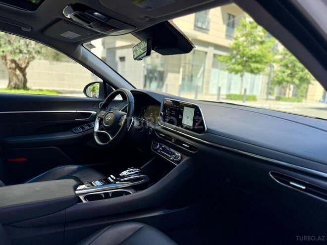 Hyundai Sonata-9