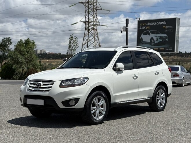 Hyundai Santa Fe-3