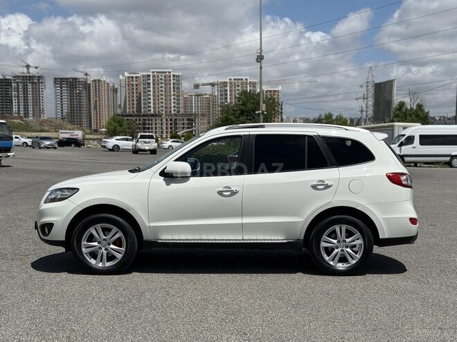 Hyundai Santa Fe-6