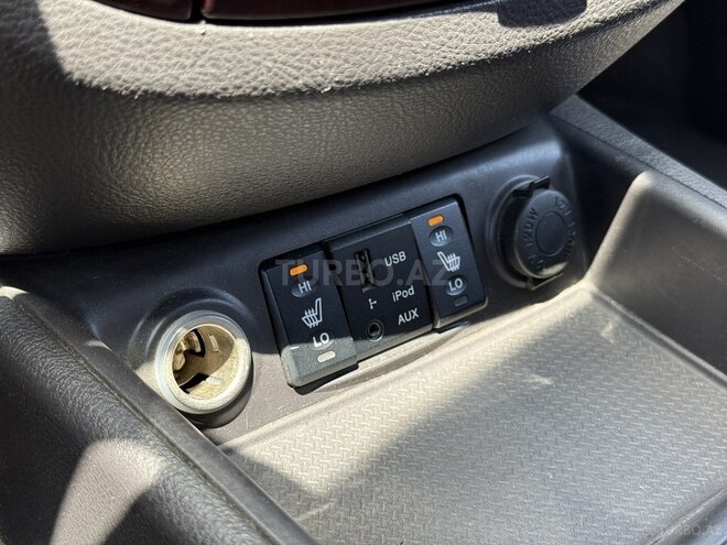 Hyundai Santa Fe-16