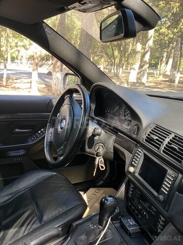 BMW 525-6