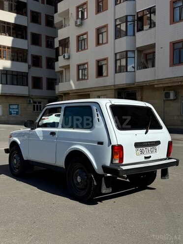 LADA (VAZ) Niva-6