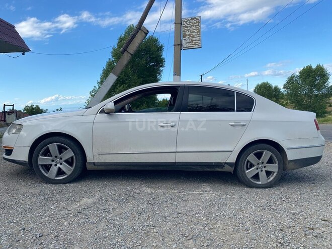 Volkswagen Passat-4