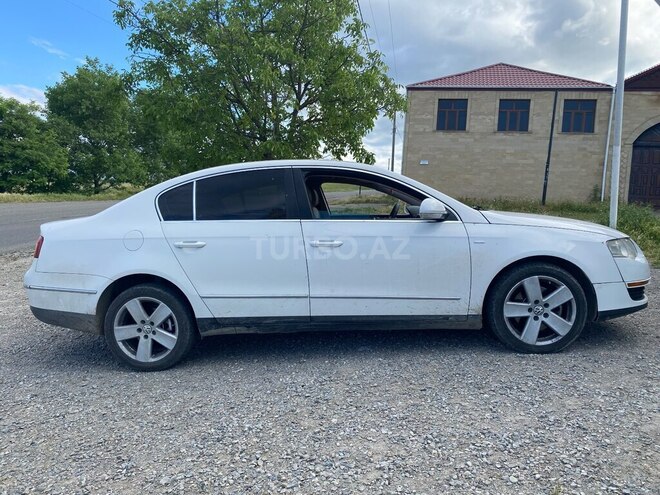 Volkswagen Passat-3