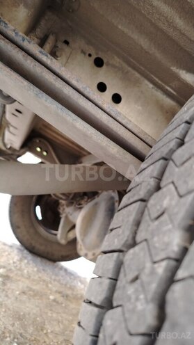 Ford Transit-5