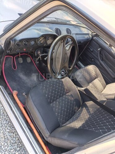LADA (VAZ) 2106-7