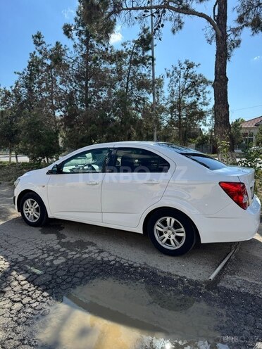Chevrolet Aveo-2