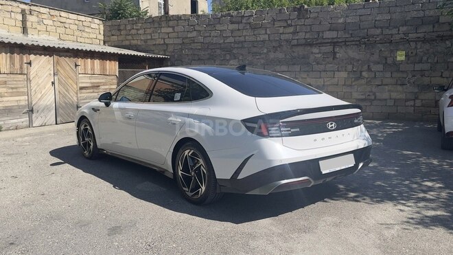 Hyundai Sonata-7