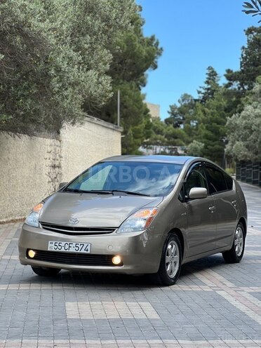 Toyota Prius-2