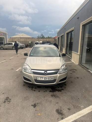 Opel Astra-1