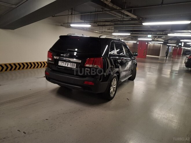 Kia Sorento-12