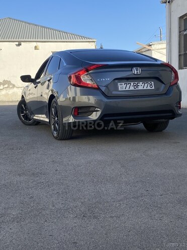 Honda Civic-11