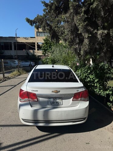 Chevrolet Cruze-3