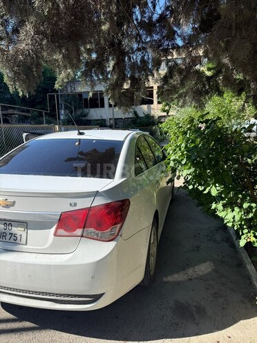 Chevrolet Cruze-5