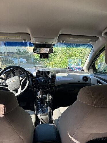 Chevrolet Cruze-7