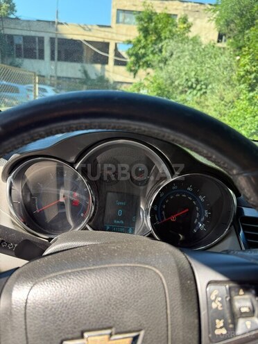 Chevrolet Cruze-6