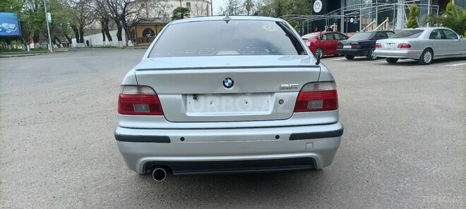 BMW 523-2