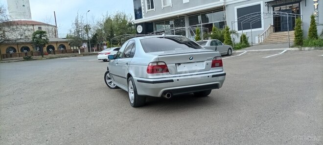 BMW 523-6