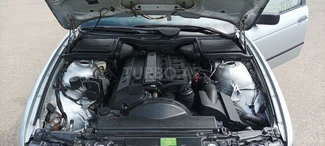 BMW 523-11