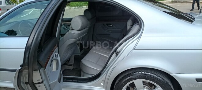 BMW 523-15