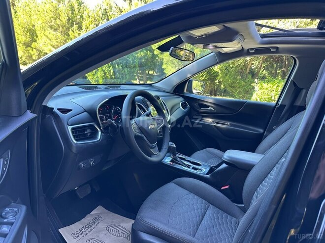 Chevrolet Equinox-21